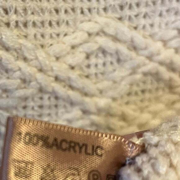 Sleeveless Cowl Neck Cable Knit Sweater Cream One Size - Picture 6 of 6